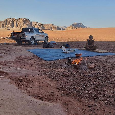Bedouin Family Camp Hotel Вади Рум Екстериор снимка