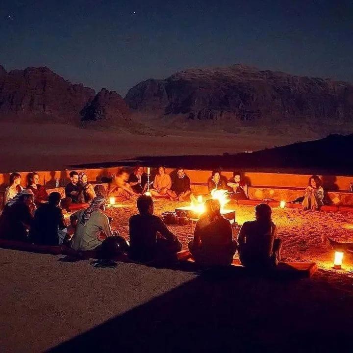 Bedouin Family Camp Hotel Вади Рум Екстериор снимка