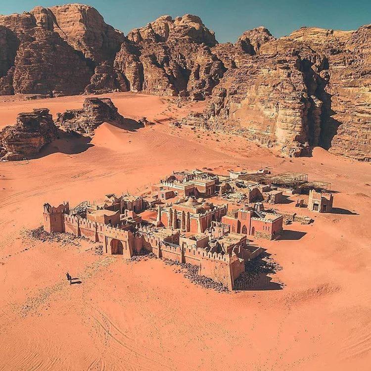 Bedouin Family Camp Hotel Вади Рум Екстериор снимка